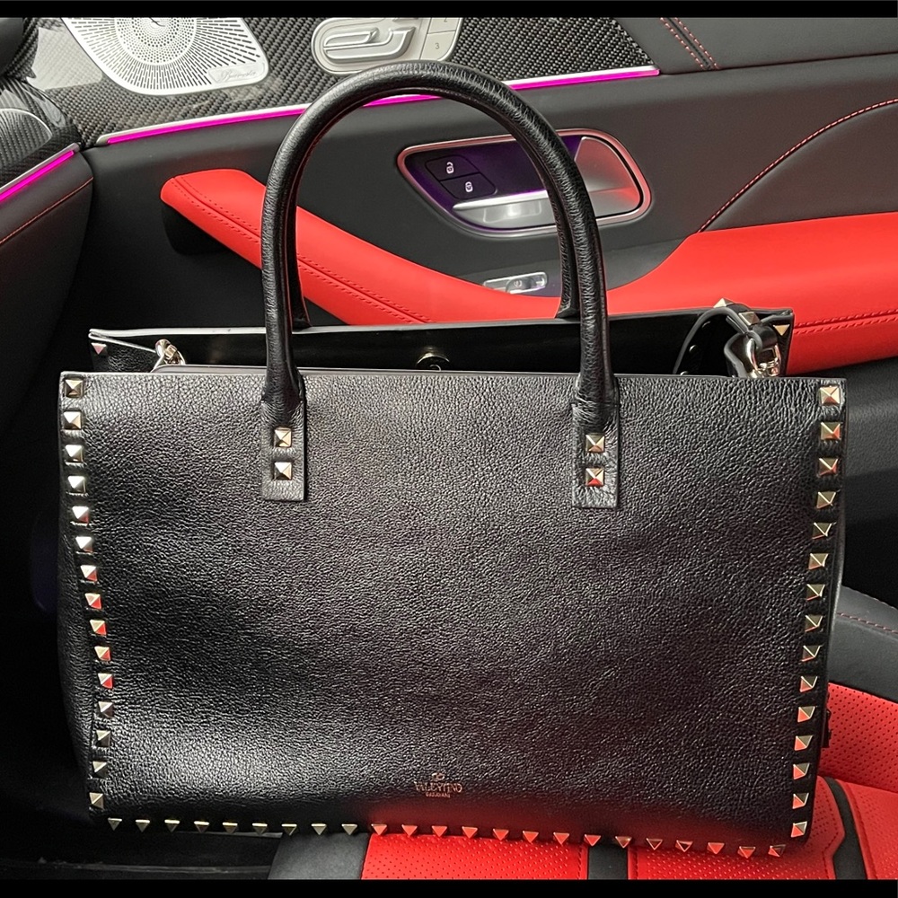 Rockstud Large Leather Tote Bag | My newest love
